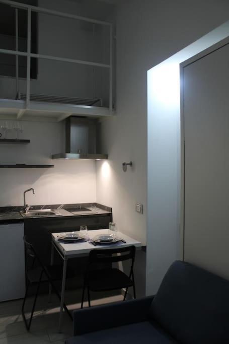 Piccolo Loft A Due Passi Dal Castello Daire Milano Dış mekan fotoğraf